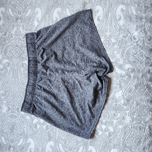 Nike dri-fit shorts, size medium - Picture 2 of 3